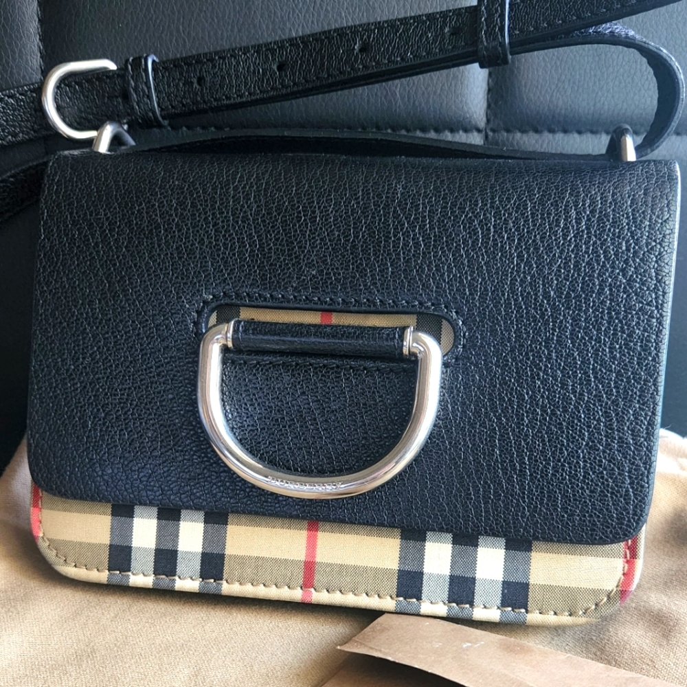 BURBERRY Goatskin Vintage Check Mini D-Ring Bag Black - Picture 2 of 16